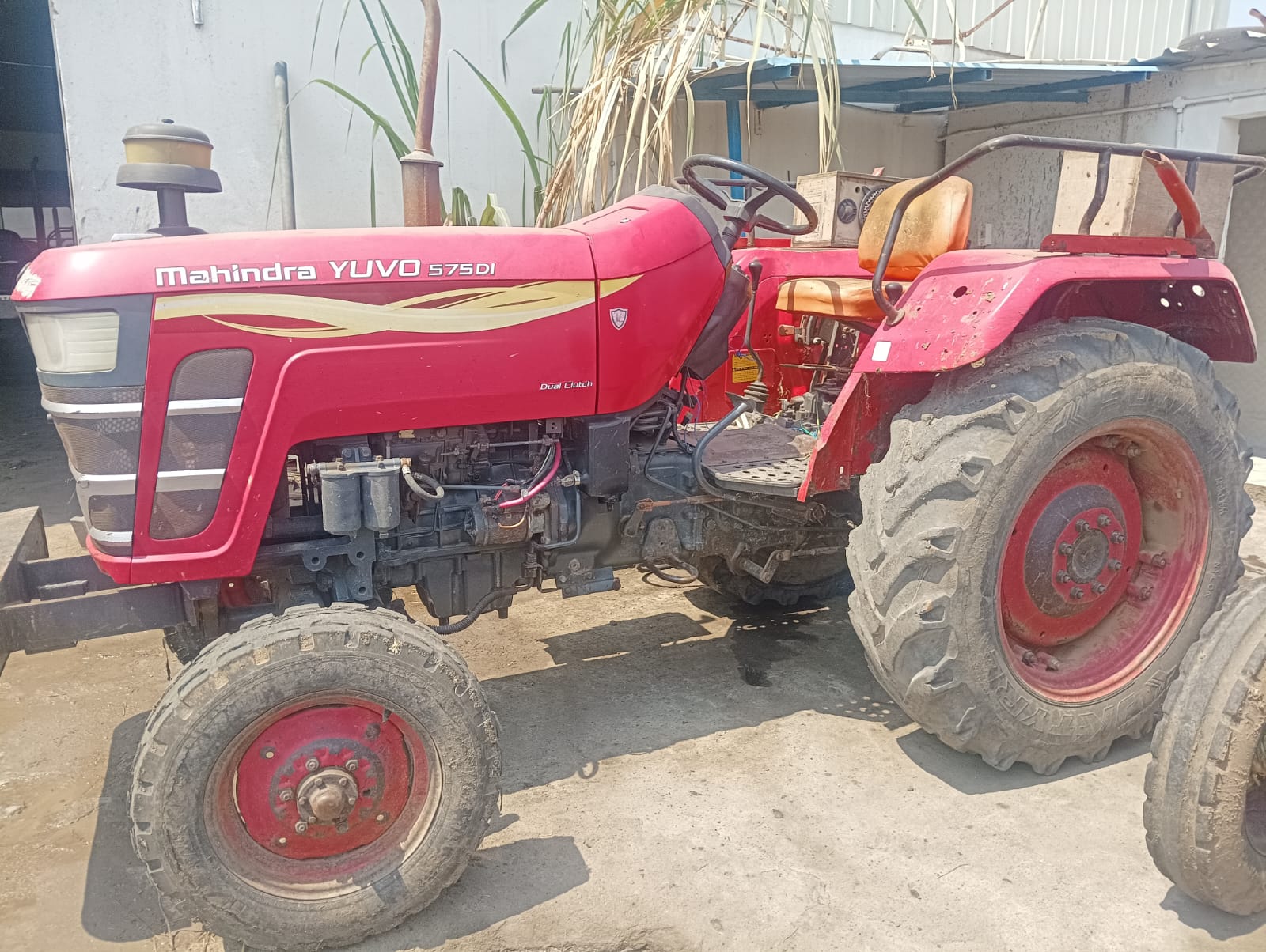 Mahindra YUVO 575 DI